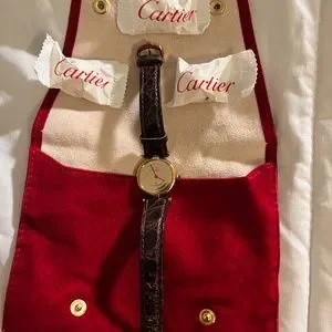 Cartier Paris Womens Watch New Swiss Made Strap Leather Made in France Cartier | Accessories | Cartier Paris Womens Watch New Swiss  main image 2